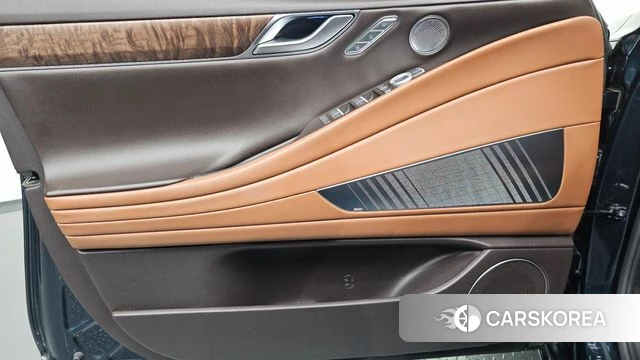 Genesis Electrified G80 (RG3) id 4702270 из Кореи 16