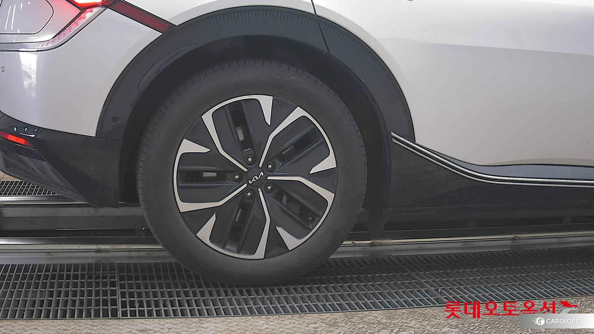 Kia EV6 id 3888291 из Кореи 16