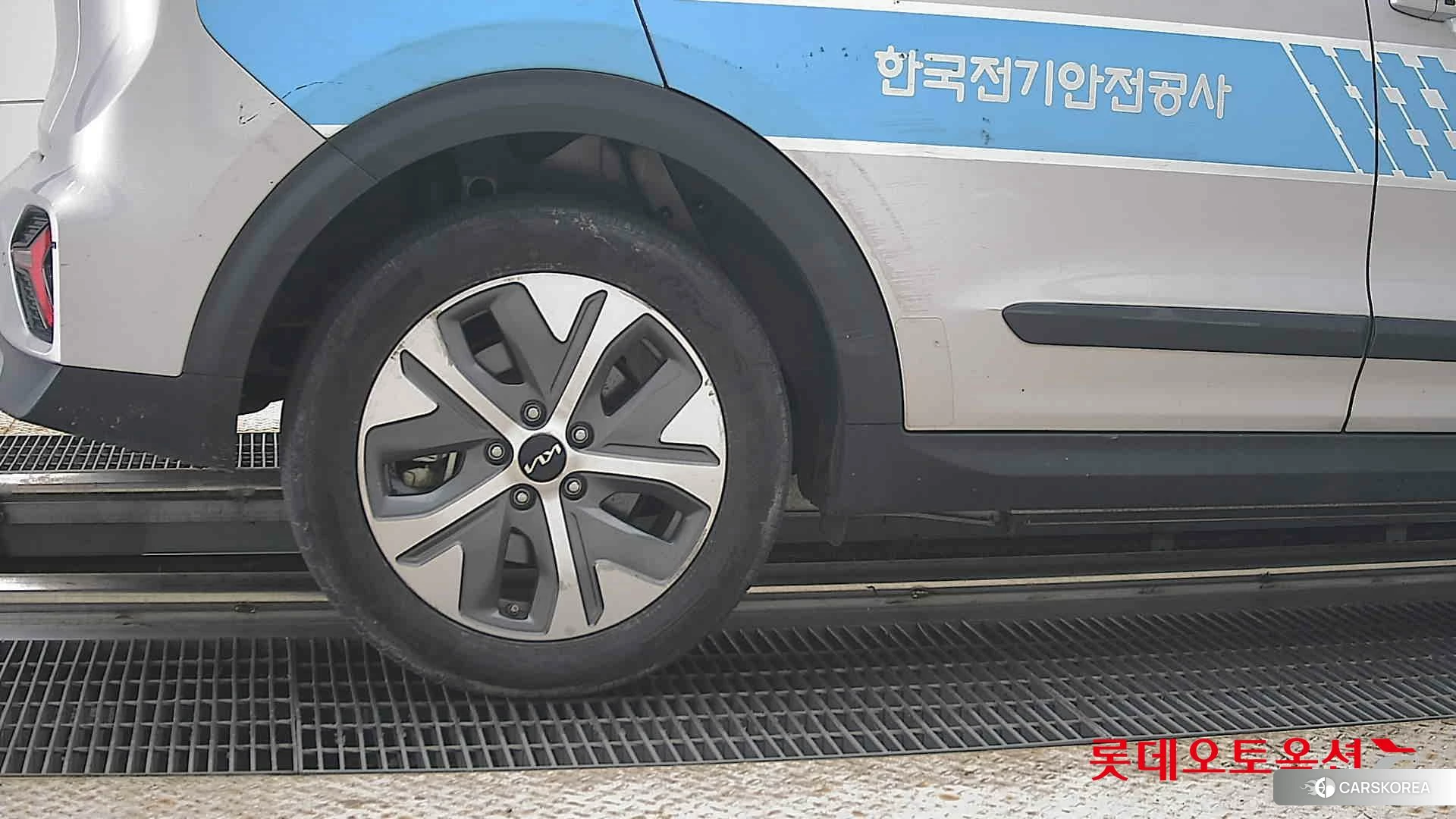 Kia Niro Plus id 4674229 из Кореи 16