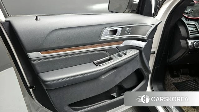Ford Explorer id 4317953 из Кореи 16