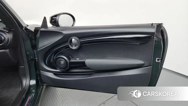Mini Cooper S Convertible id 4303148 из Кореи 16