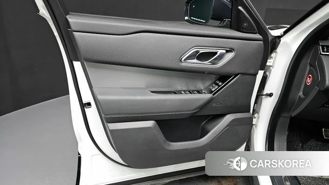 Land Rover Range Rover Velar id 4408582 из Кореи 16