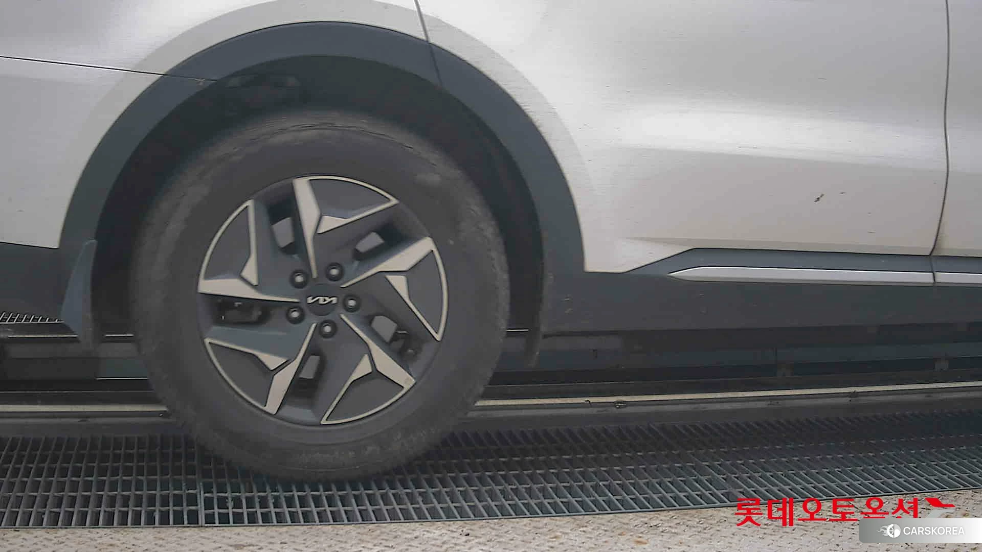 Kia Sorento Hybrid id 4909333 из Кореи 16