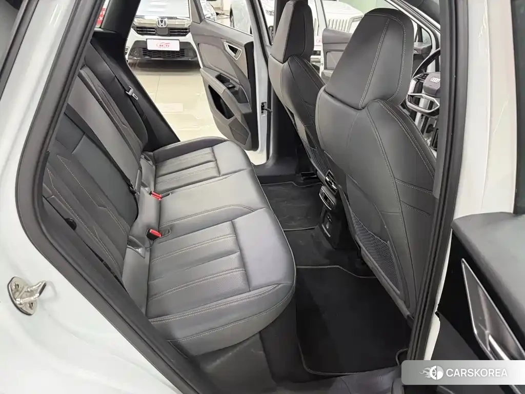 Audi Q4 e-tron id 4669431 из Китая 16