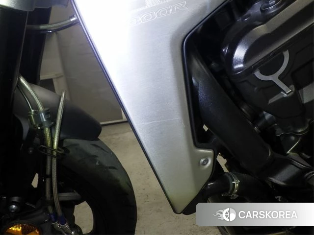 Honda CB1000R id 4184409 из Японии 16