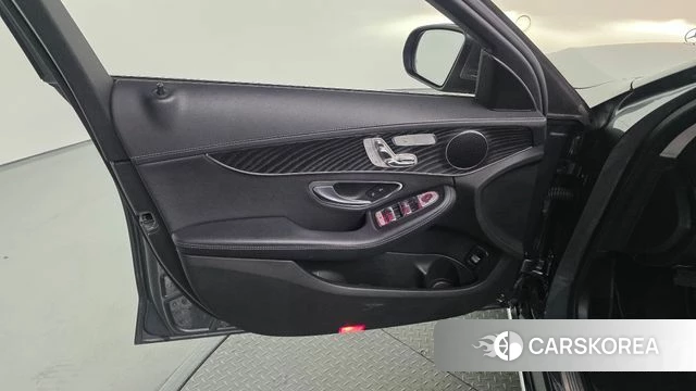 Mercedes-Benz C-Class W205 id 4250940 из Кореи 16