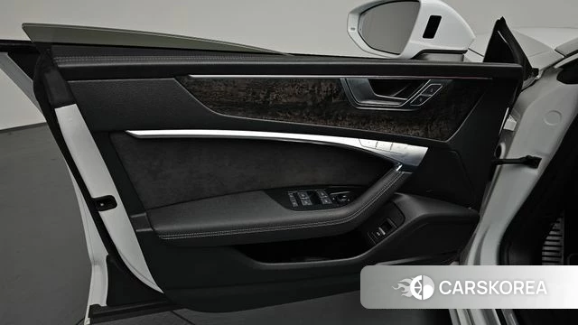 Audi A7 (4K) id 4495505 из Кореи 16