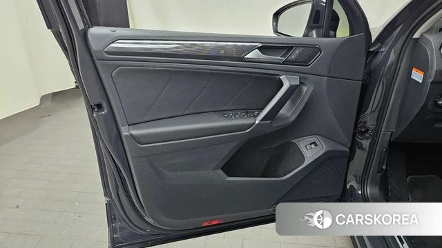 Volkswagen Tiguan second Generation id 4895404 из Кореи 16