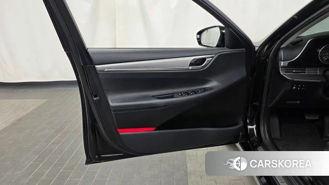 Hyundai The New Grandeur IG id 4304228 из Кореи 16