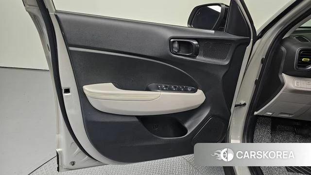 Hyundai Venue id 4232072 из Кореи 16