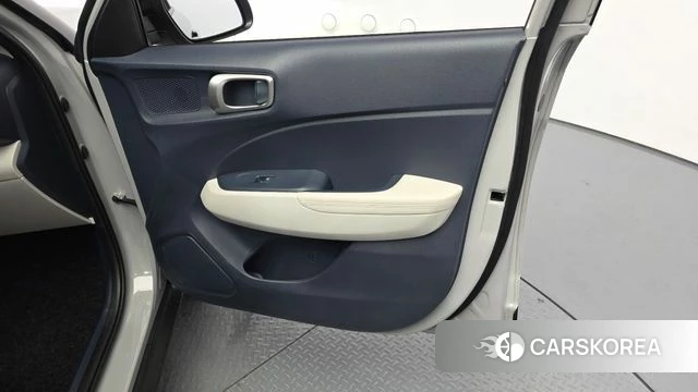 Hyundai Venue id 4669673 из Кореи 16