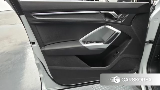 Audi Q3 (F3) id 4292725 из Кореи 16