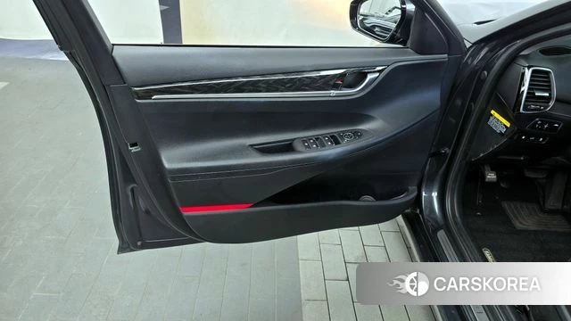 Hyundai Grandeur IG id 4390383 из Кореи 16