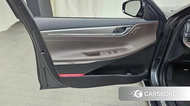 Hyundai The New Grandeur IG Hybrid id 4187412 из Кореи 16