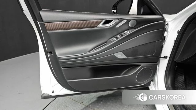 Genesis G80 (RG3) id 4322117 из Кореи 16