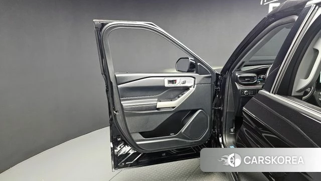 Ford Explorer 6th Generation id 4245252 из Кореи 16