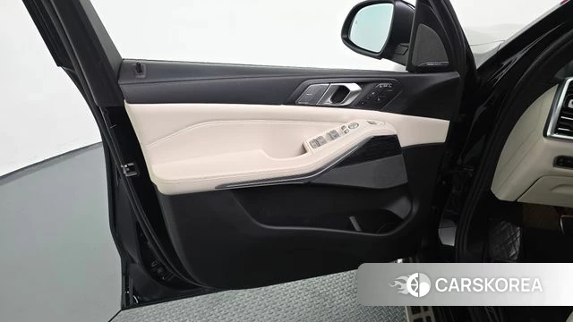 BMW X7 (G07) id 4707395 из Кореи 16