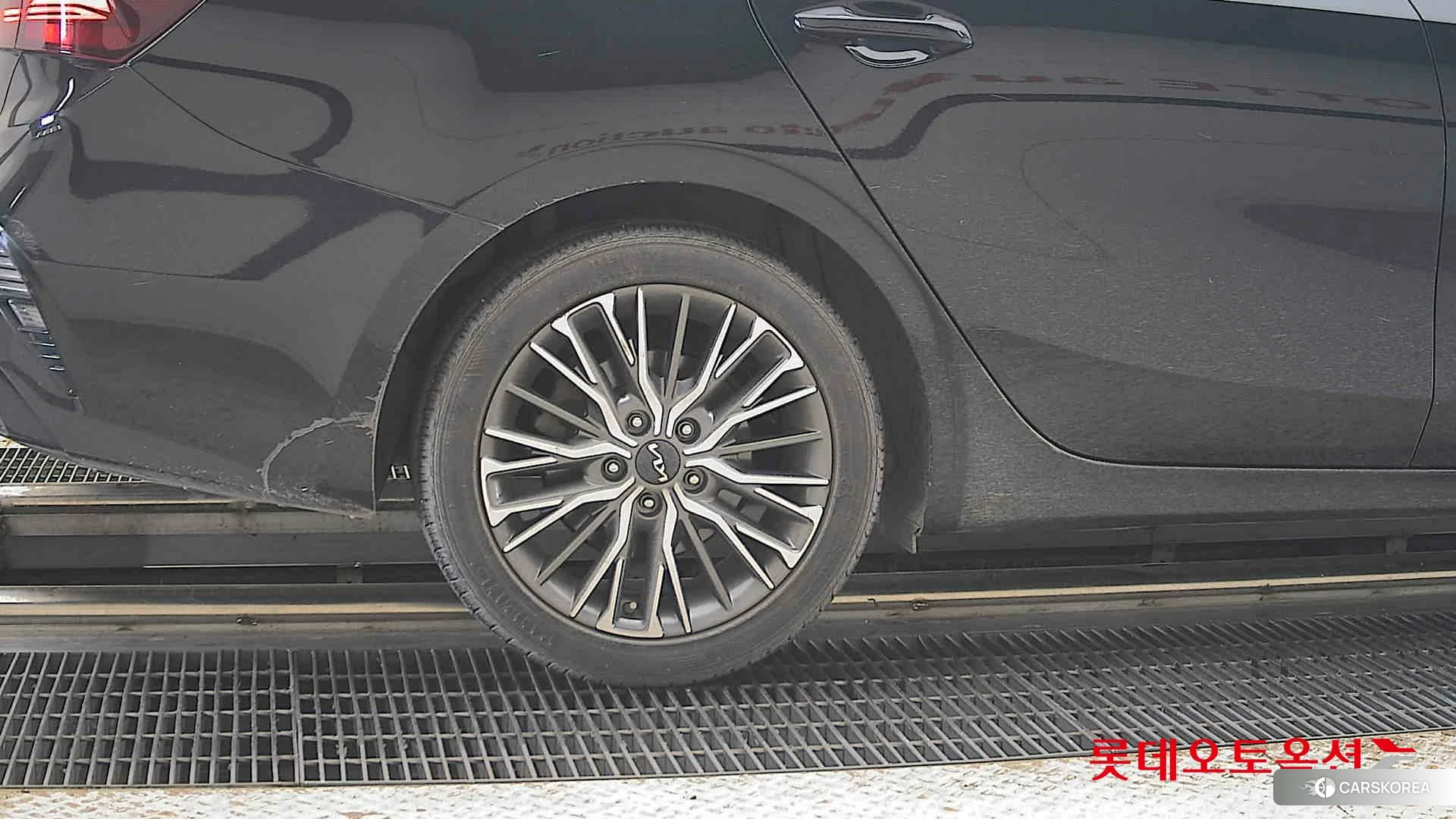 Kia K3 id 4902456 из Кореи 16