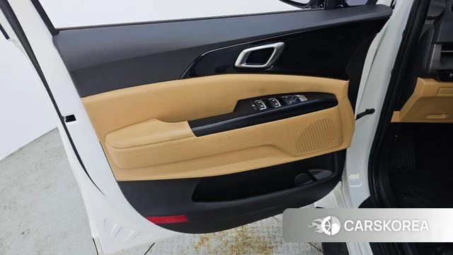 Kia Carnival 4th generation id 4315976 из Кореи 16