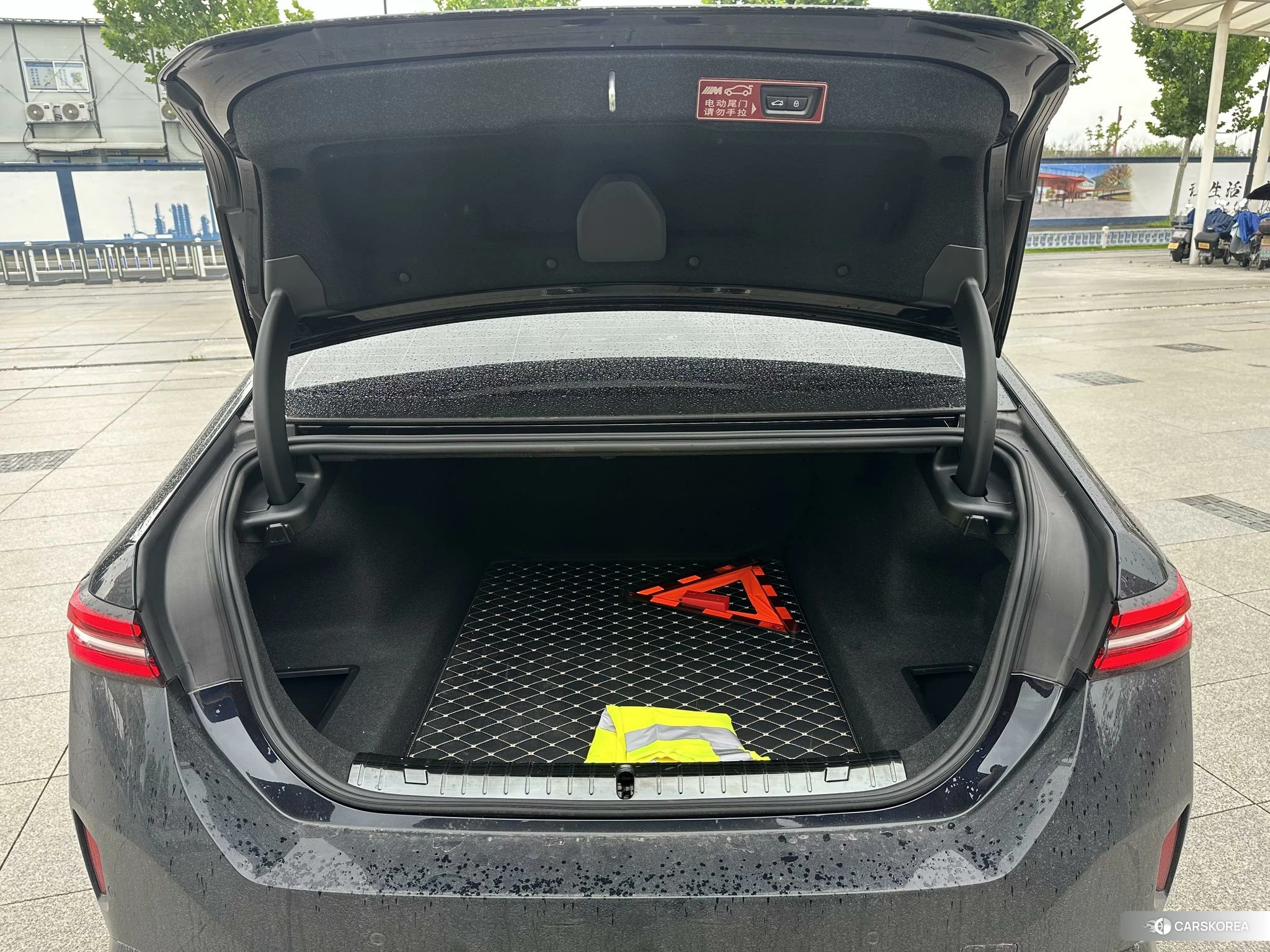 BMW 5 series id 4492991 из Китая 15