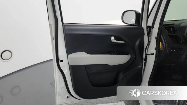 Kia The New Kia Ray EV id 4488088 из Кореи 16