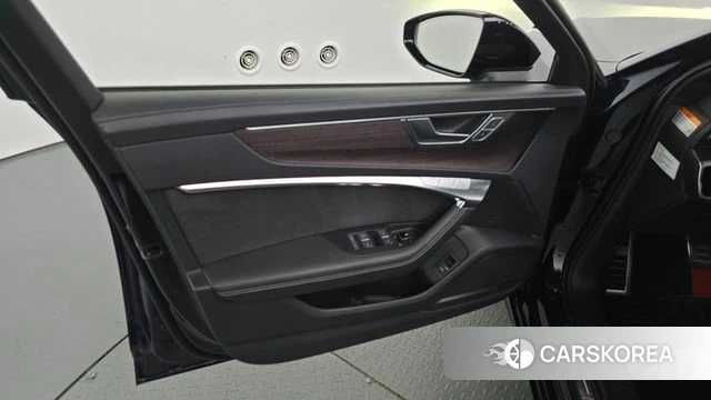 Audi A6 (C8) id 4579672 из Кореи 16