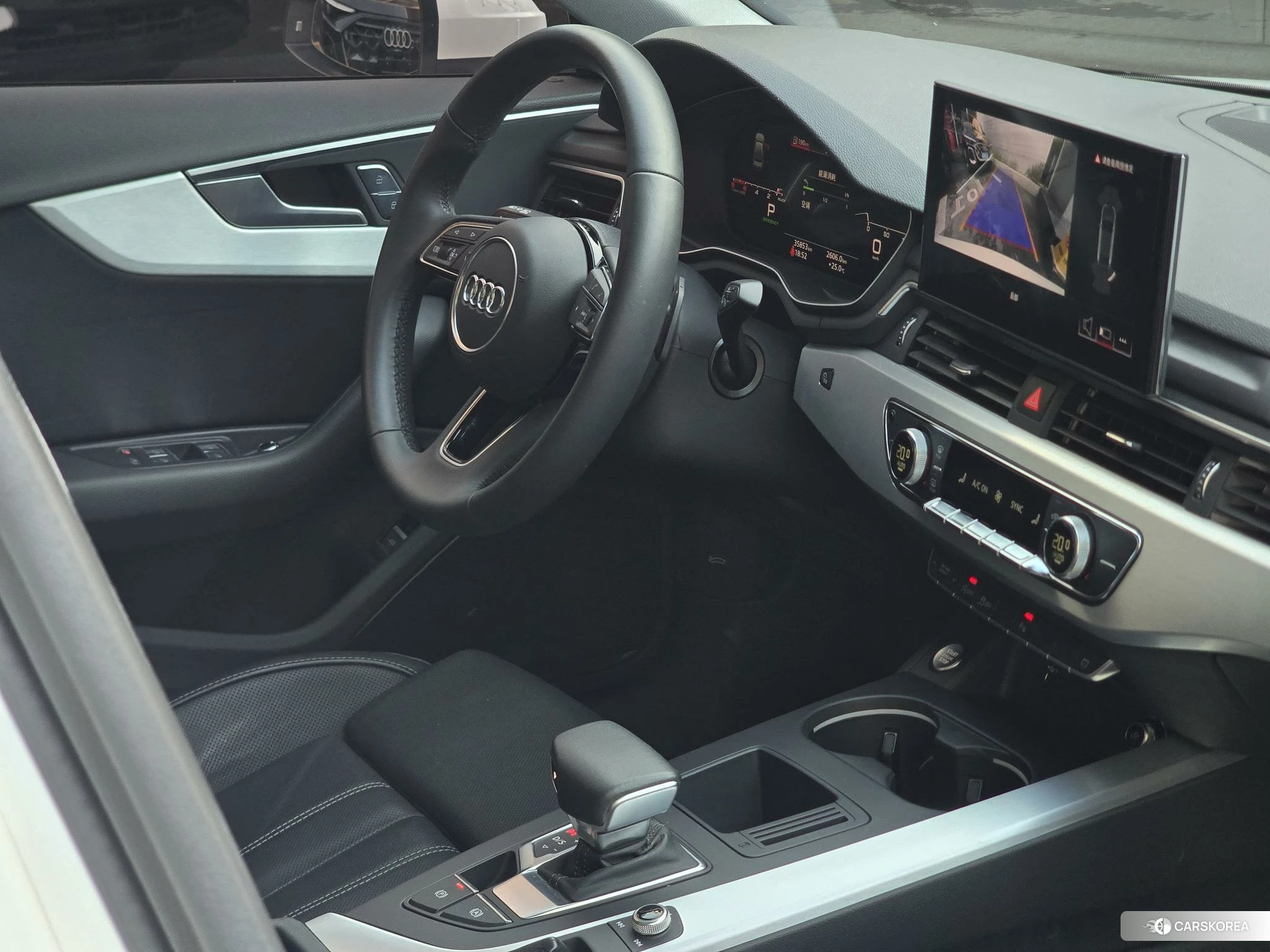 Audi A4L id 4420043 из Китая 16