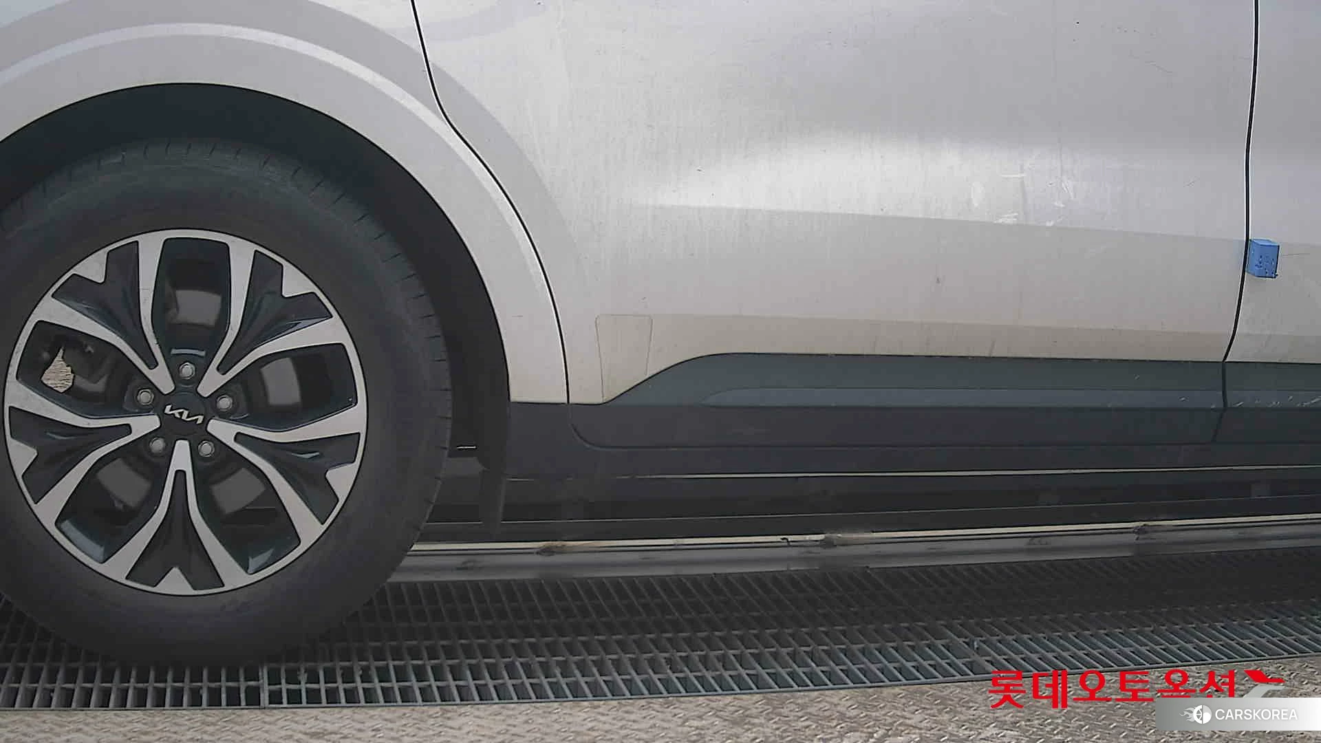 Kia Carnival id 3882091 из Кореи 16