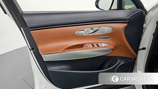 Genesis GV70 id 4494779 из Кореи 16
