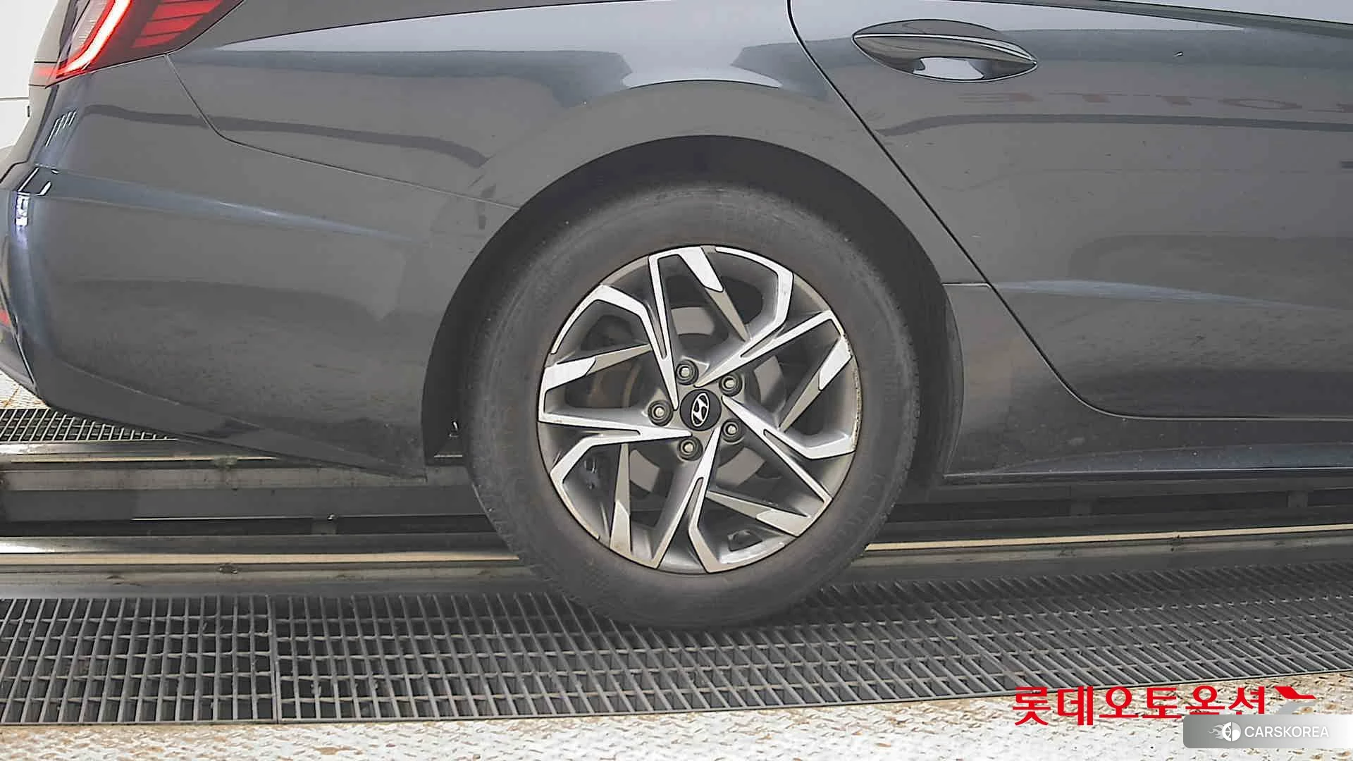 Hyundai Sonata id 4679277 из Кореи 16