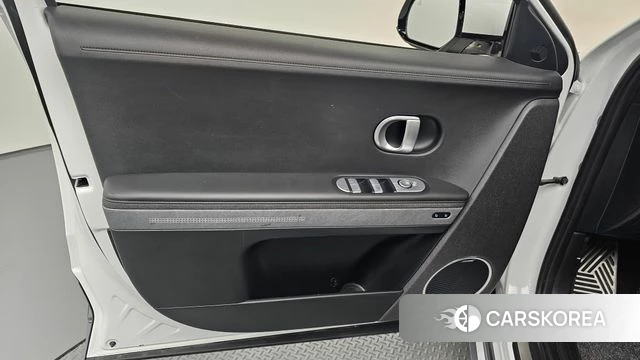 Hyundai Ionic 5 id 4608694 из Кореи 16