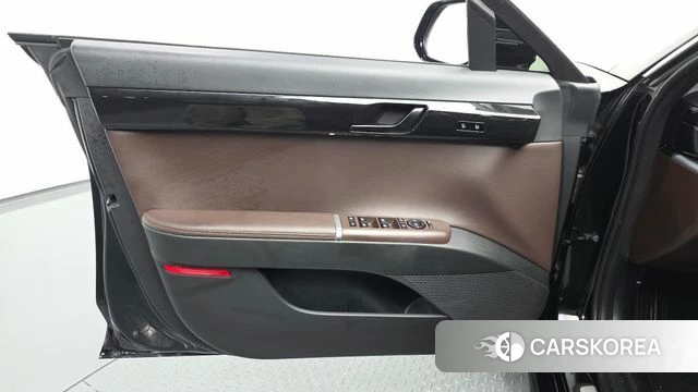Hyundai Grandeur Hybrid (GN7) id 4893496 из Кореи 16