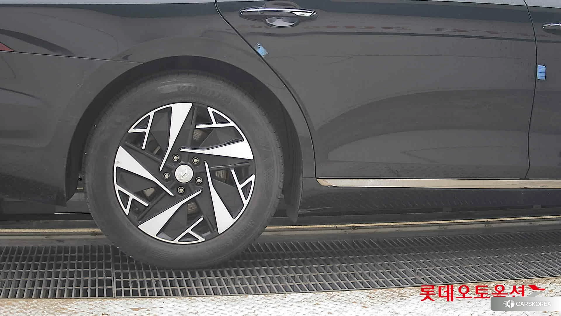 Hyundai Grandeur Hybrid id 4498342 из Кореи 16