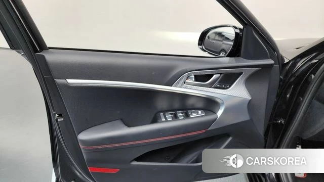 Genesis The New G70 id 4383033 из Кореи 16