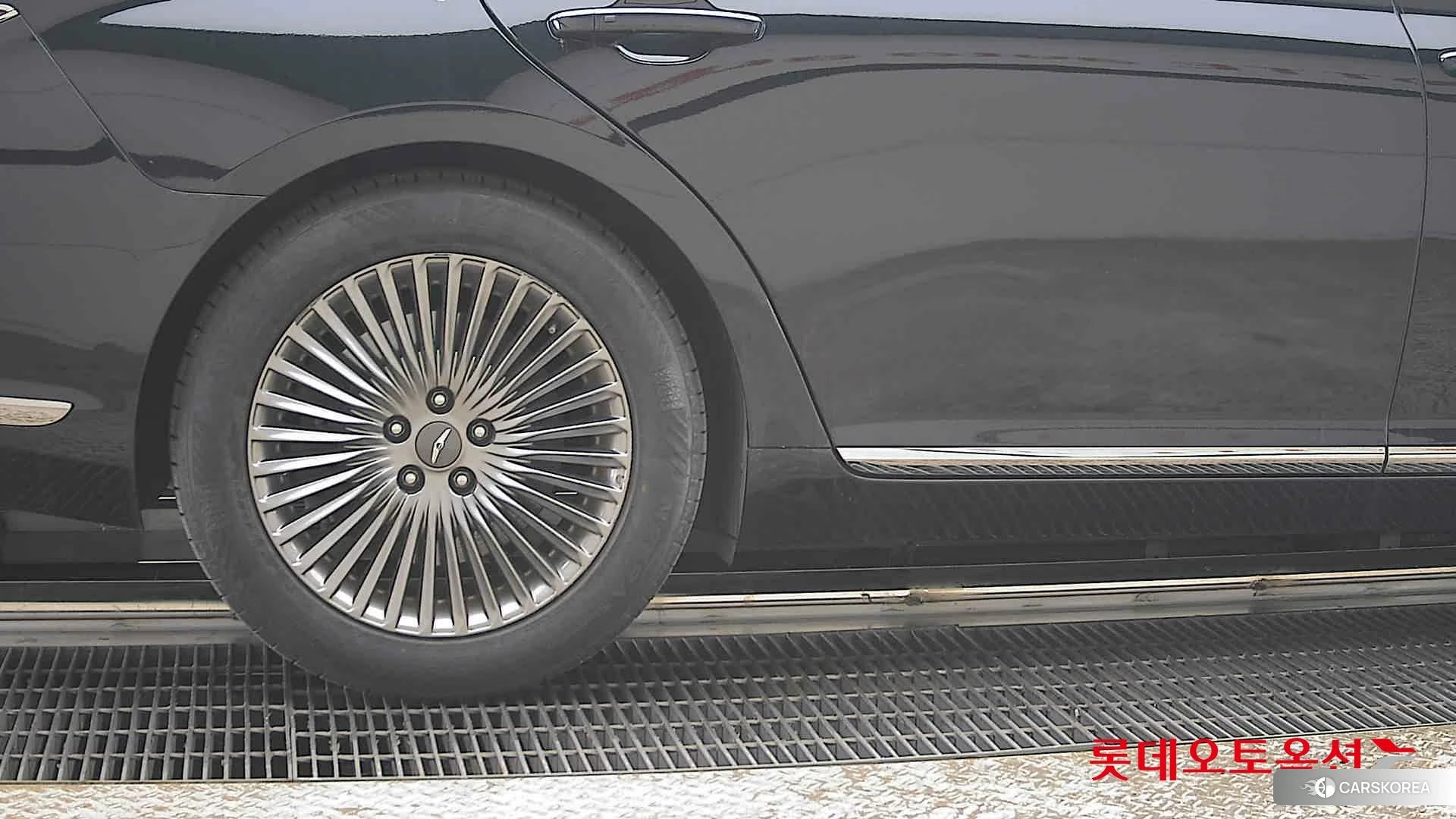 Hyundai G90 id 3888357 из Кореи 16