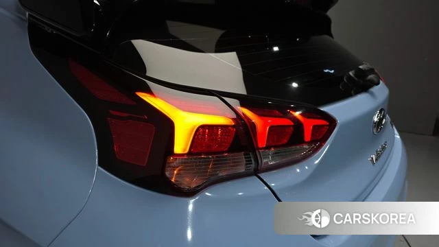 Hyundai Veloster (JS) id 4430120 из Кореи 16