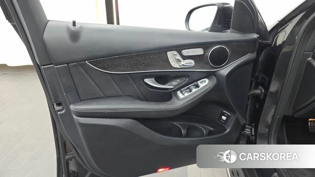 Mercedes-Benz GLC-Class X253 id 4662524 из Кореи 16
