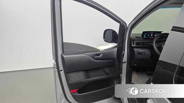 Hyundai Staria id 4441813 из Кореи 16
