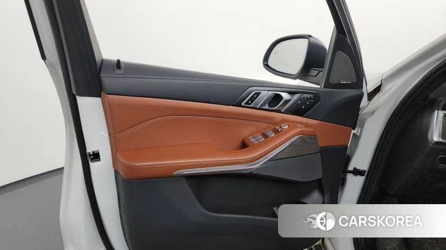 BMW X7 (G07) id 4223038 из Кореи 16