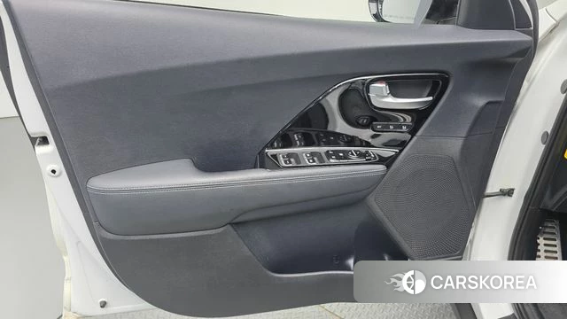 Kia The New Niro id 4339211 из Кореи 16