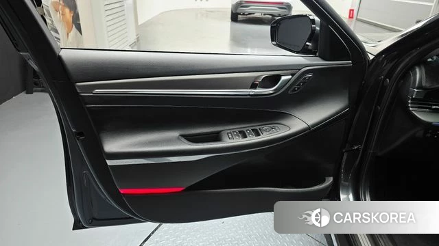 Hyundai The New Grandeur IG id 4283579 из Кореи 16