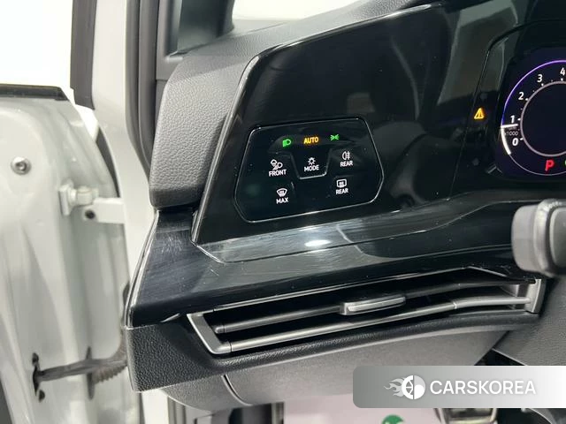 Volkswagen Golf id 4271312 из Китая 16