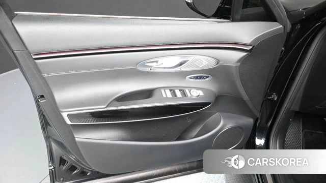 Genesis GV70 id 4421460 из Кореи 16