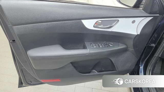 Kia The New K3 2nd generation id 4445488 из Кореи 16