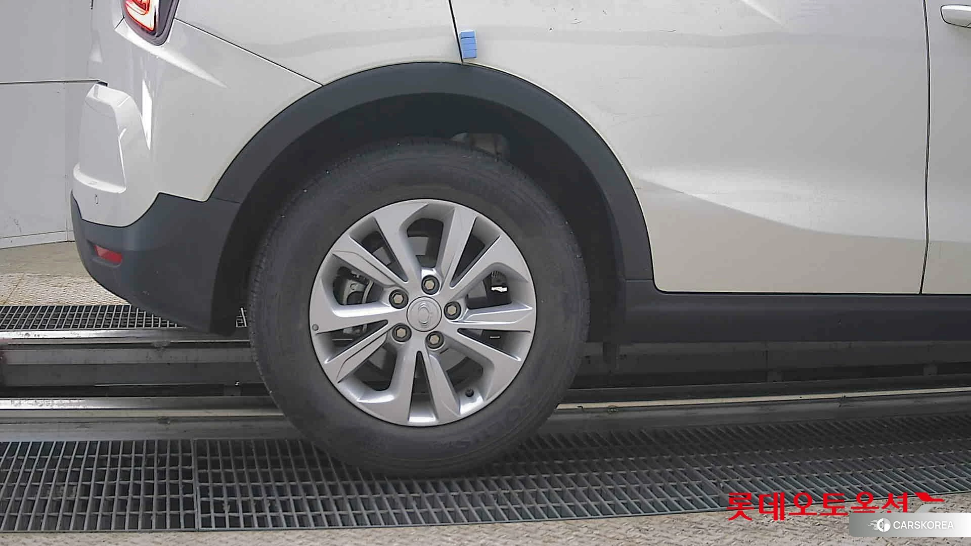 SsangYong Tivoli id 4347414 из Кореи 16