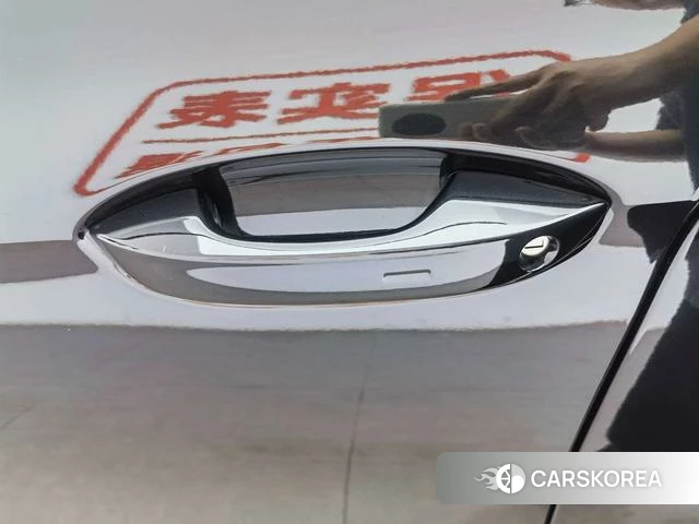 Volkswagen Magotan id 3993384 из Китая 16
