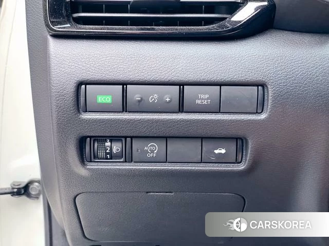 Nissan Xuan Yi id 4290645 из Китая 16