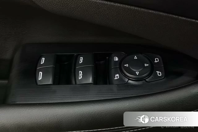 Buick Lacrosse id 4212491 из Китая 16