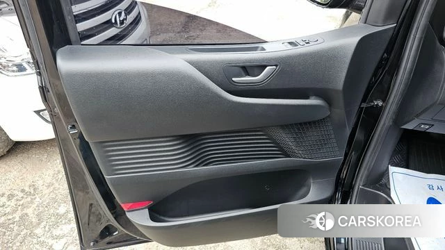 Hyundai Staria id 4757854 из Кореи 16