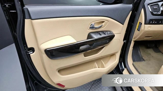 Kia The New Carnival id 4310838 из Кореи 16